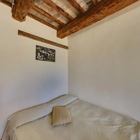 Santa Serena Farm stay *