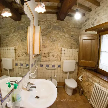 Santa Serena Alojamento de Turismo Rural Cerreto di Spoleto